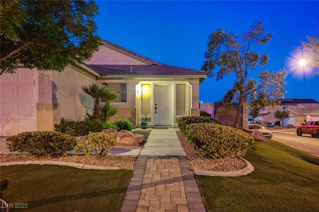 528 Lavina, Las Vegas, NV 89123