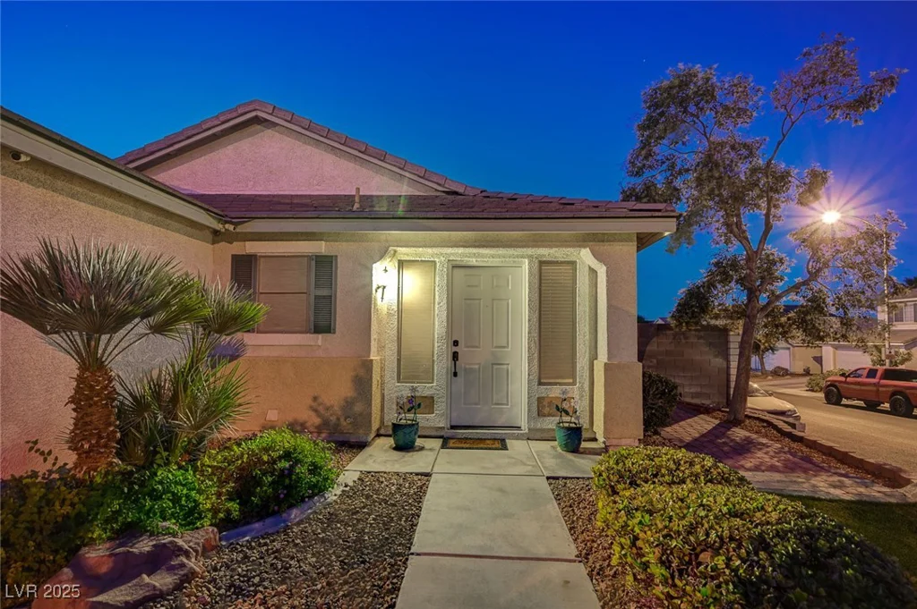 528 Lavina, Las Vegas, NV 89123