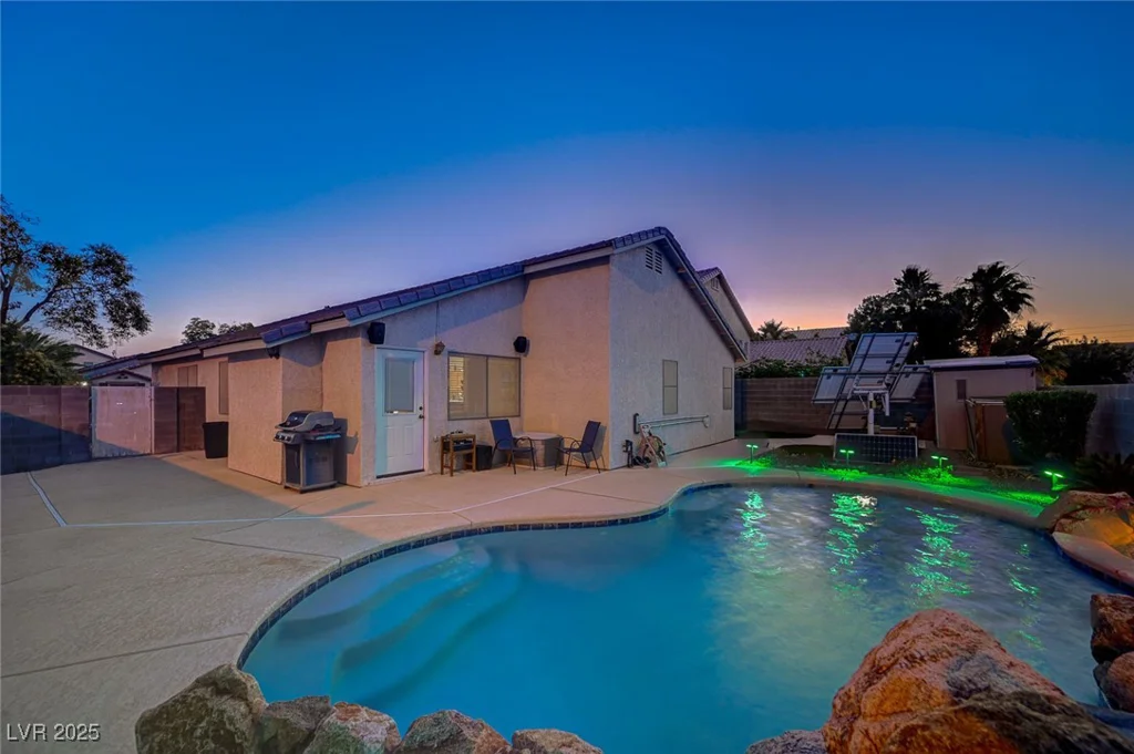 528 Lavina, Las Vegas, NV 89123