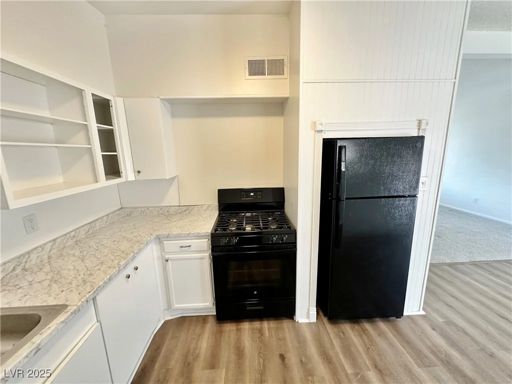 4924 Carmen, Las Vegas, NV 89108