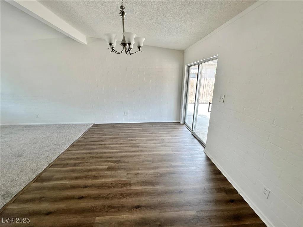 4924 Carmen, Las Vegas, NV 89108