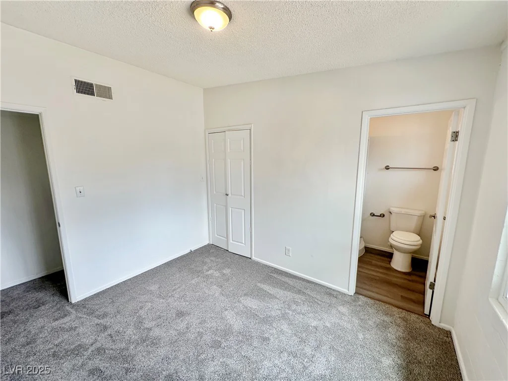 4924 Carmen, Las Vegas, NV 89108