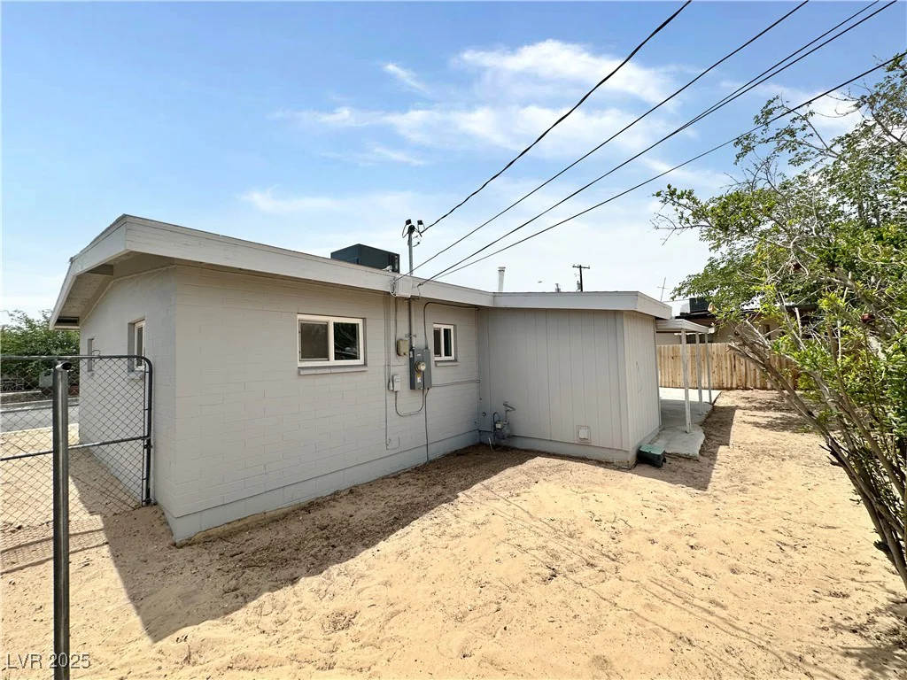 4924 Carmen, Las Vegas, NV 89108
