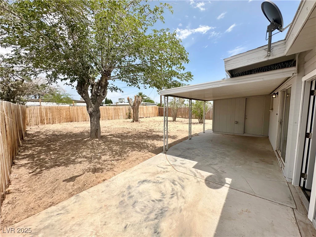 4924 Carmen, Las Vegas, NV 89108