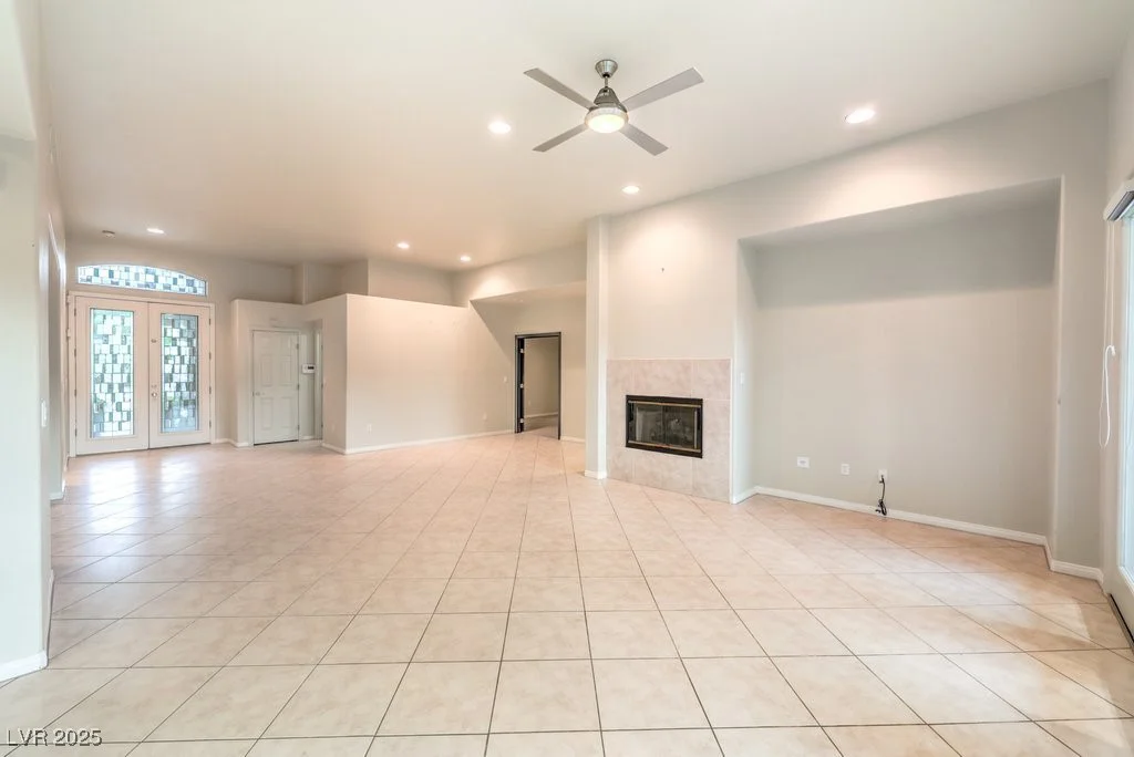 10300 Wellside Hill, Las Vegas, NV 89145