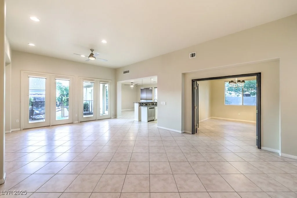 10300 Wellside Hill, Las Vegas, NV 89145