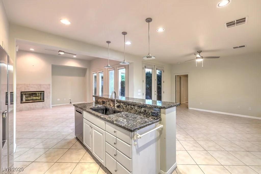 10300 Wellside Hill, Las Vegas, NV 89145