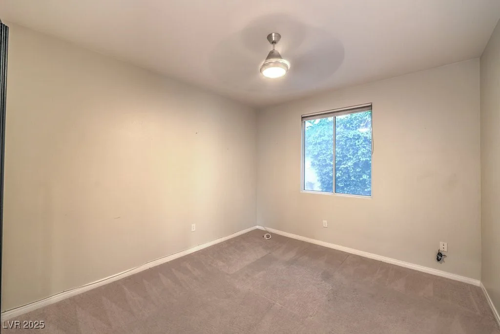 10300 Wellside Hill, Las Vegas, NV 89145