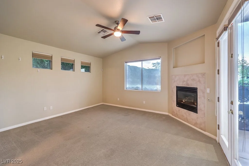10300 Wellside Hill, Las Vegas, NV 89145