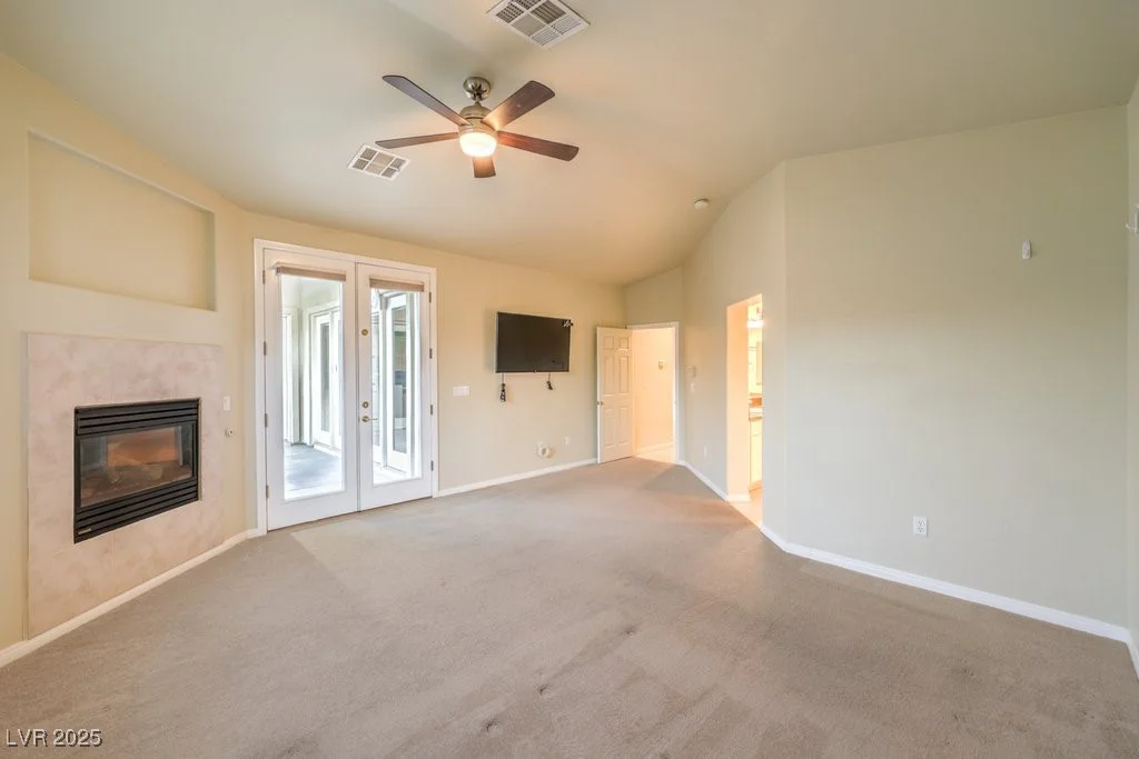 10300 Wellside Hill, Las Vegas, NV 89145