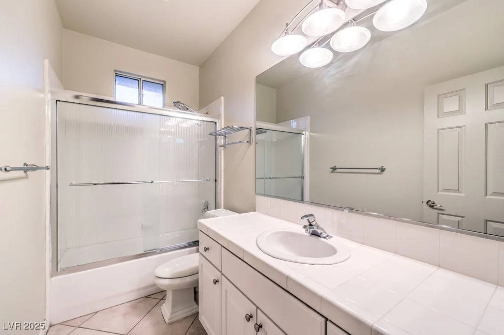 10300 Wellside Hill, Las Vegas, NV 89145