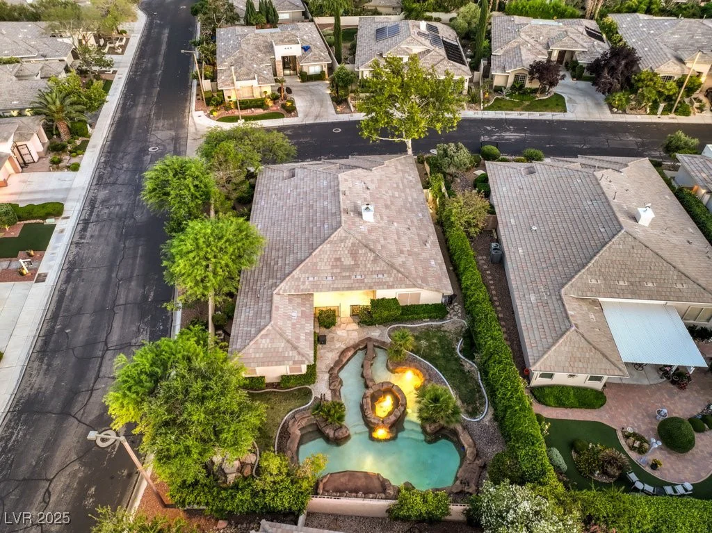 10300 Wellside Hill, Las Vegas, NV 89145