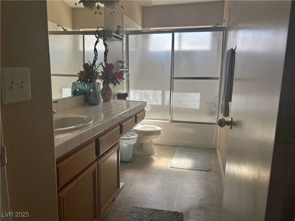 2050 Los Feliz, Las Vegas, NV 89156