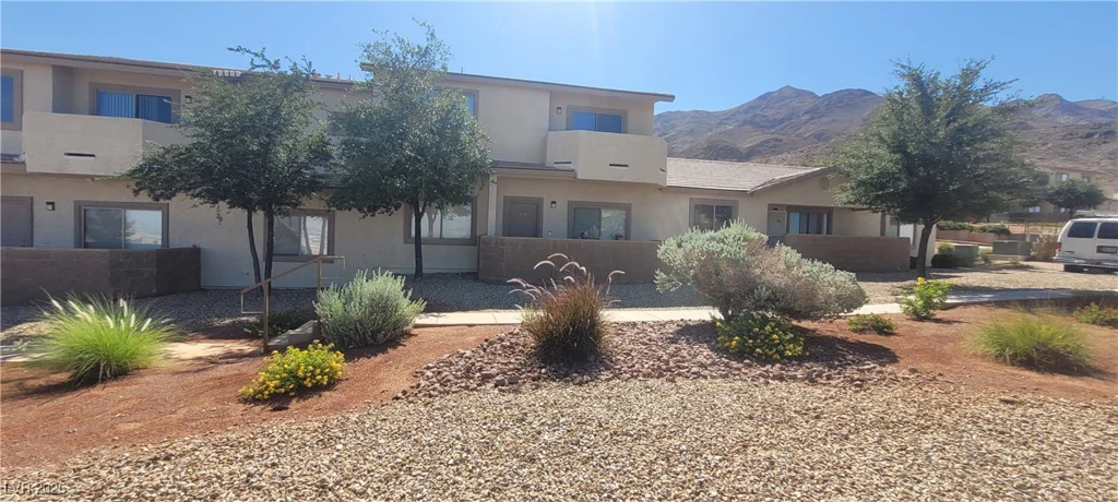 2050 Los Feliz, Las Vegas, NV 89156