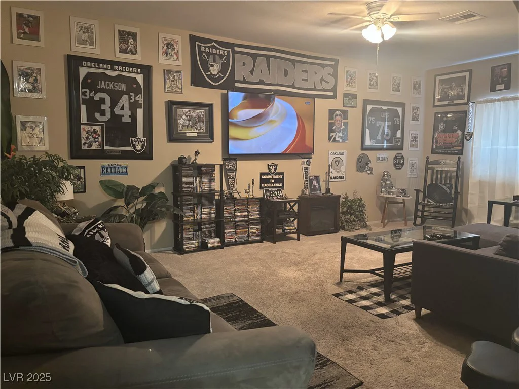 2050 Los Feliz, Las Vegas, NV 89156