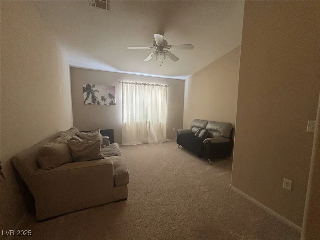 2050 Los Feliz, Las Vegas, NV 89156