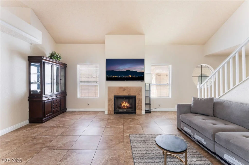 309 Clifton Heights, Las Vegas, NV 89145