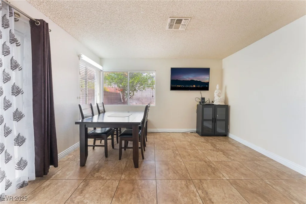 309 Clifton Heights, Las Vegas, NV 89145