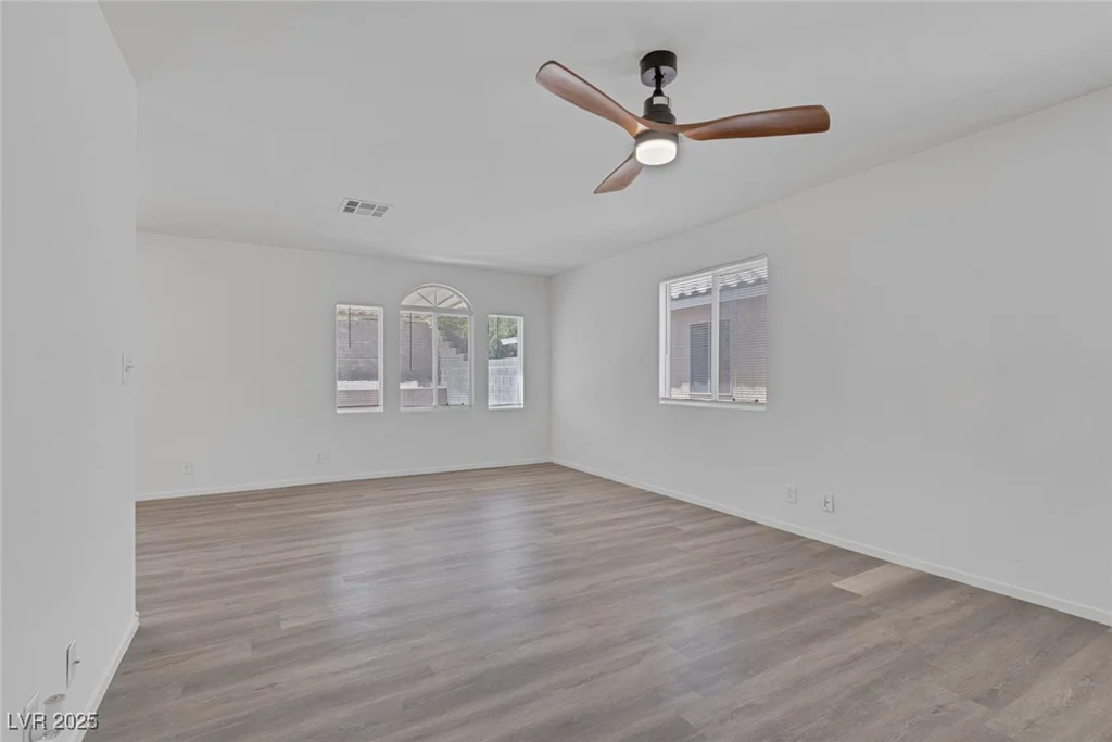 3741 Cactus Wheel, Las Vegas, NV 89129