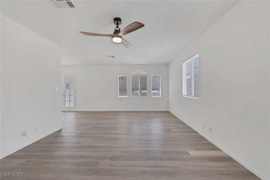3741 Cactus Wheel, Las Vegas, NV 89129