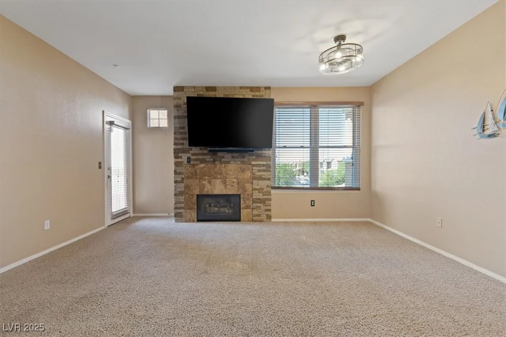 5855 Valley, North Las Vegas, NV 89031