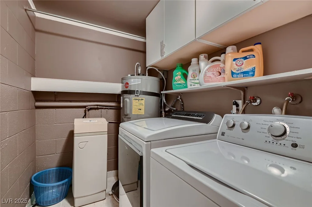 6213 Fairwood, Las Vegas, NV 89107
