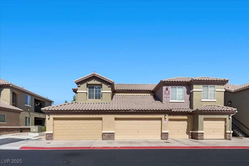 6868 Sky Pointe, Las Vegas, NV 89131