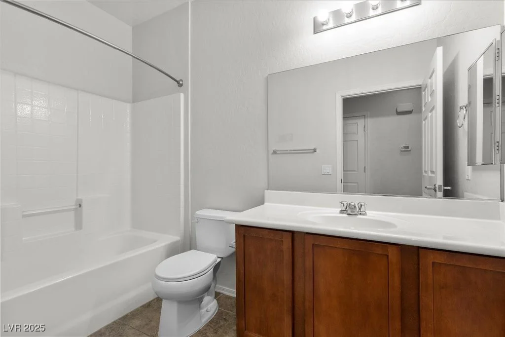 6868 Sky Pointe, Las Vegas, NV 89131