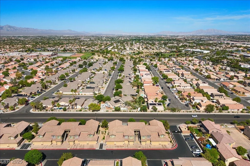6868 Sky Pointe, Las Vegas, NV 89131