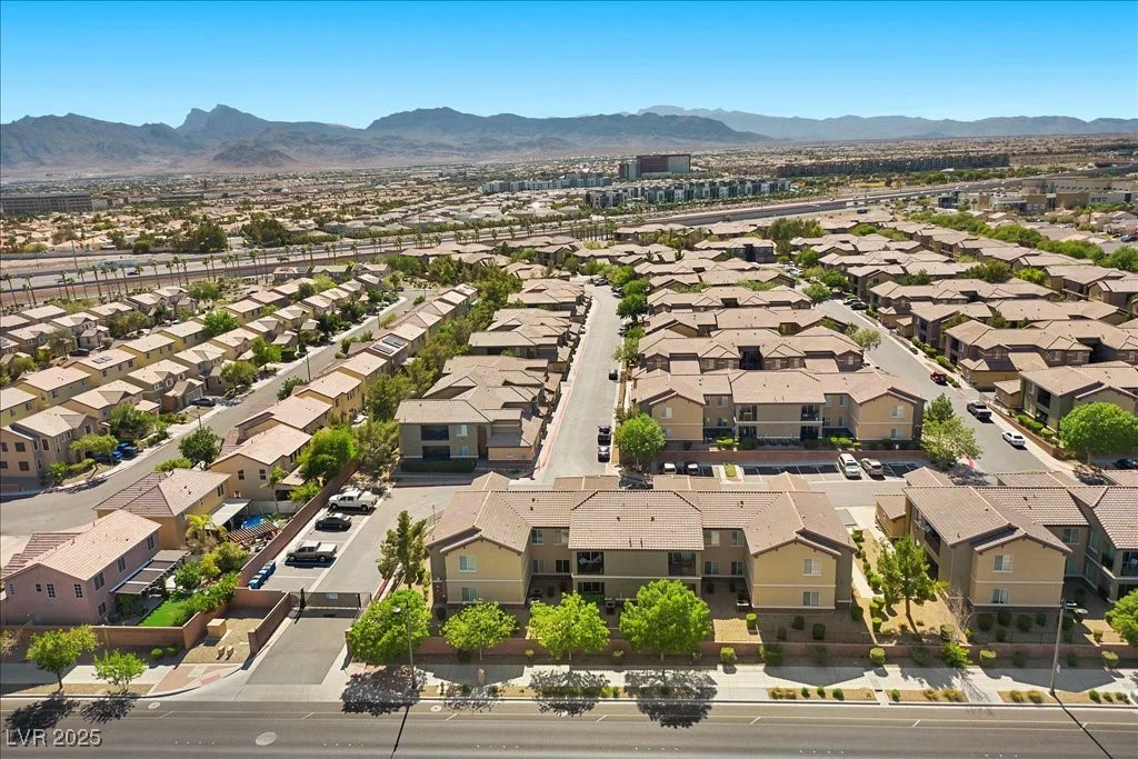 6868 Sky Pointe, Las Vegas, NV 89131