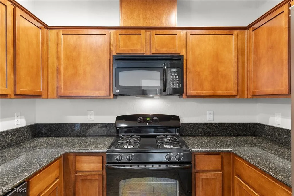 6868 Sky Pointe, Las Vegas, NV 89131