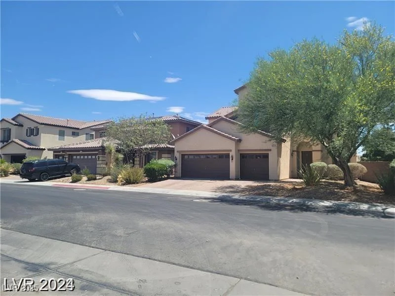 9622 Staff, Las Vegas, NV 89178