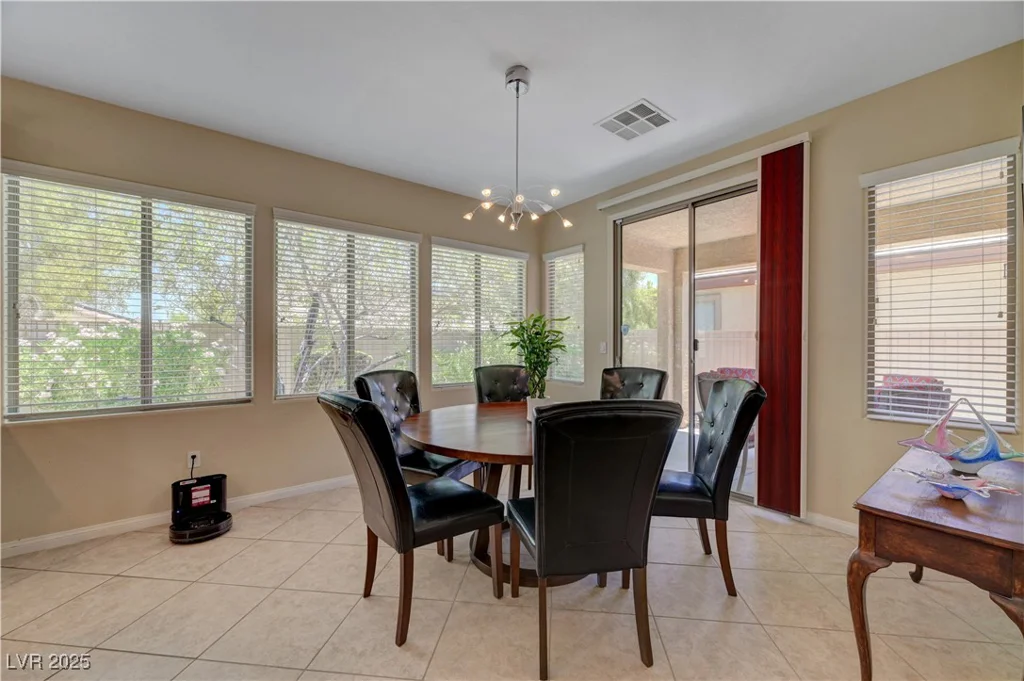 5916 Sorto Lago, North Las Vegas, NV 89081