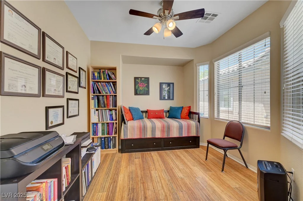 5916 Sorto Lago, North Las Vegas, NV 89081