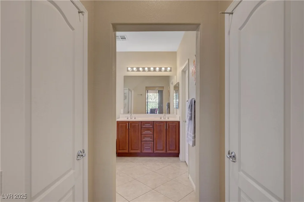 5916 Sorto Lago, North Las Vegas, NV 89081