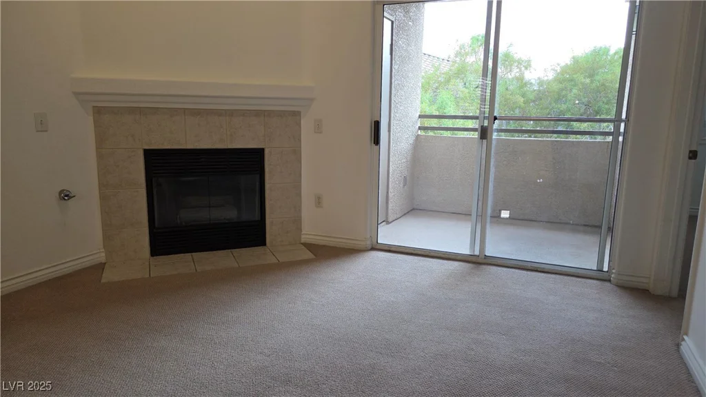 8725 Flamingo, Las Vegas, NV 89147