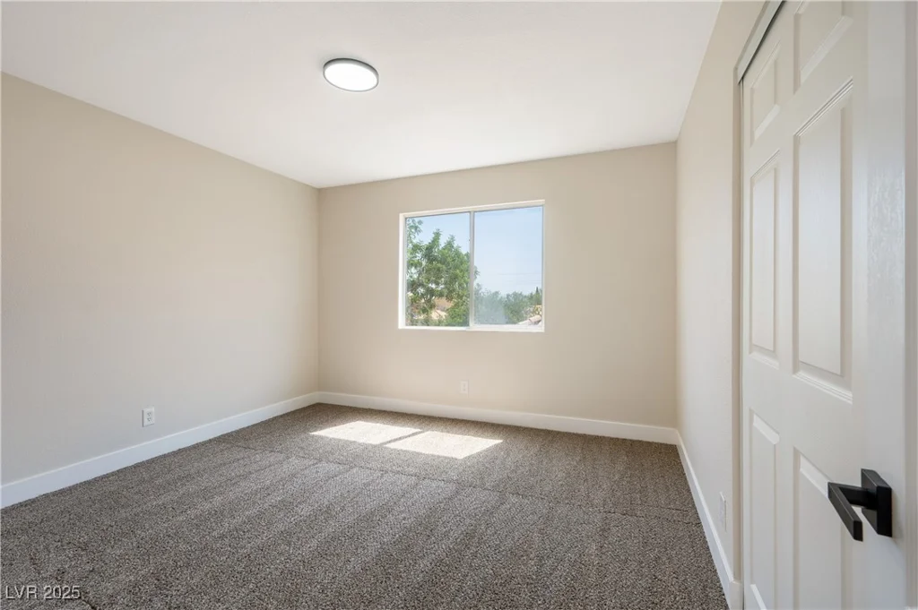 356 Gulfport, Las Vegas, NV 89145