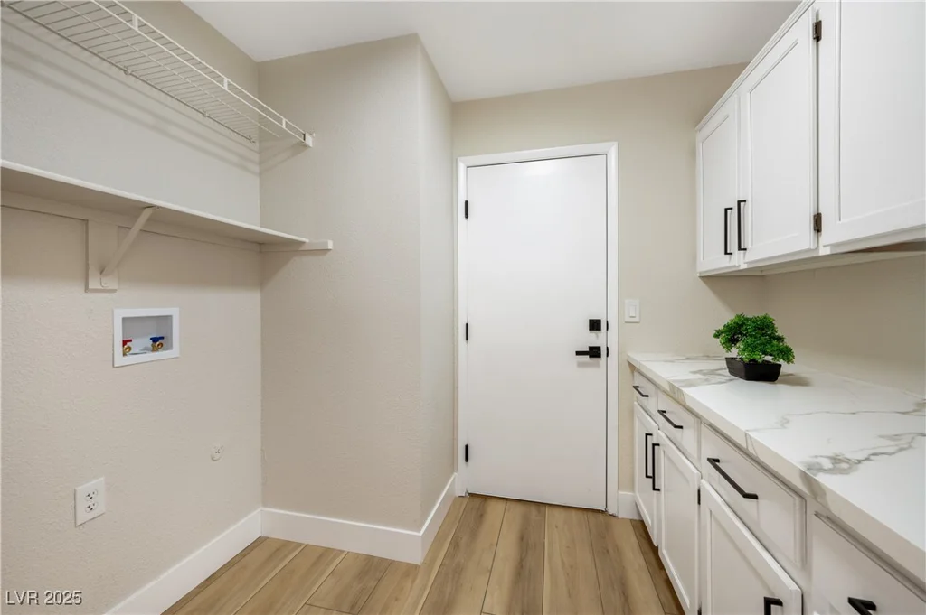 356 Gulfport, Las Vegas, NV 89145