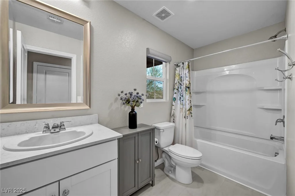 8346 Vinamala, Las Vegas, NV 89149