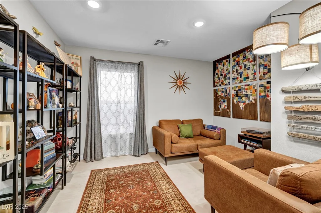 8346 Vinamala, Las Vegas, NV 89149
