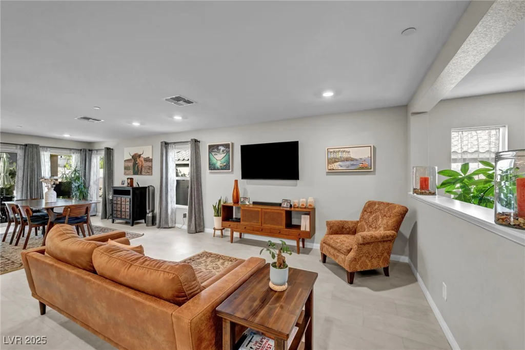 8346 Vinamala, Las Vegas, NV 89149