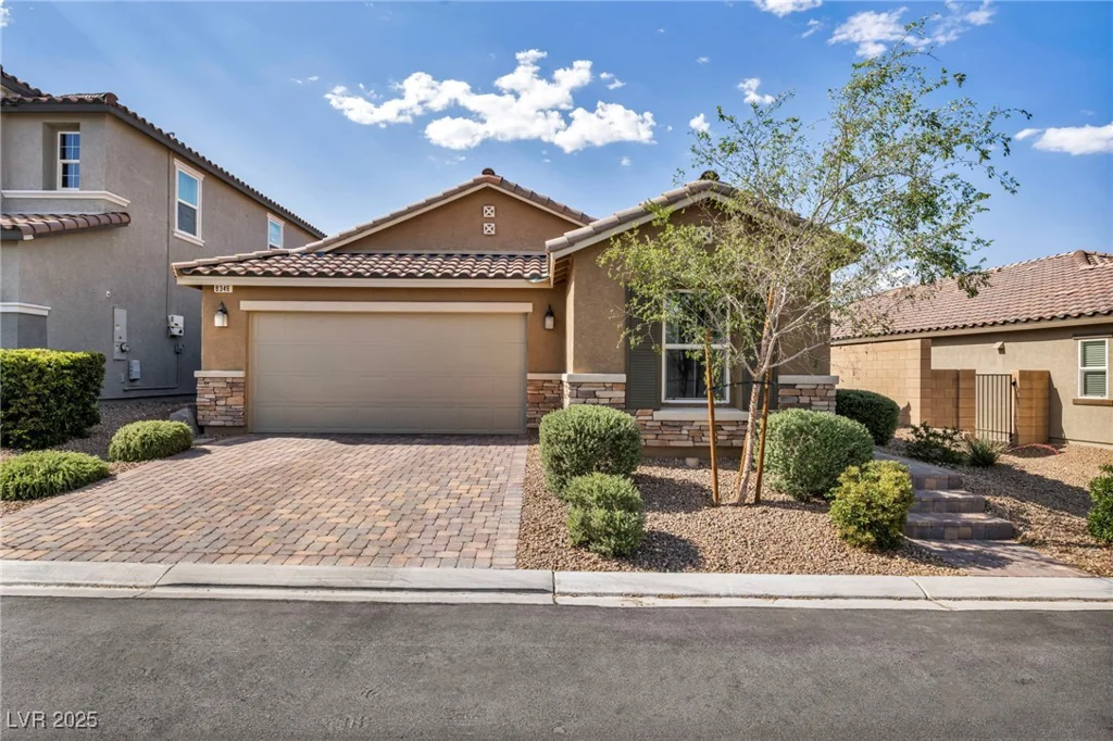 8346 Vinamala, Las Vegas, NV 89149