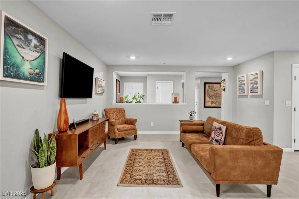8346 Vinamala, Las Vegas, NV 89149
