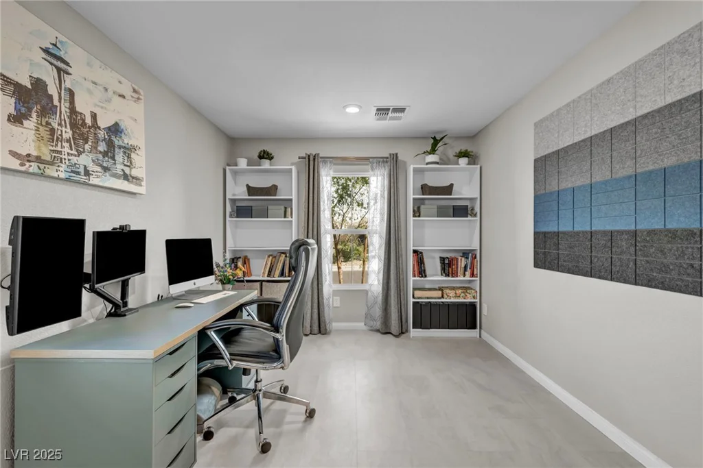 8346 Vinamala, Las Vegas, NV 89149