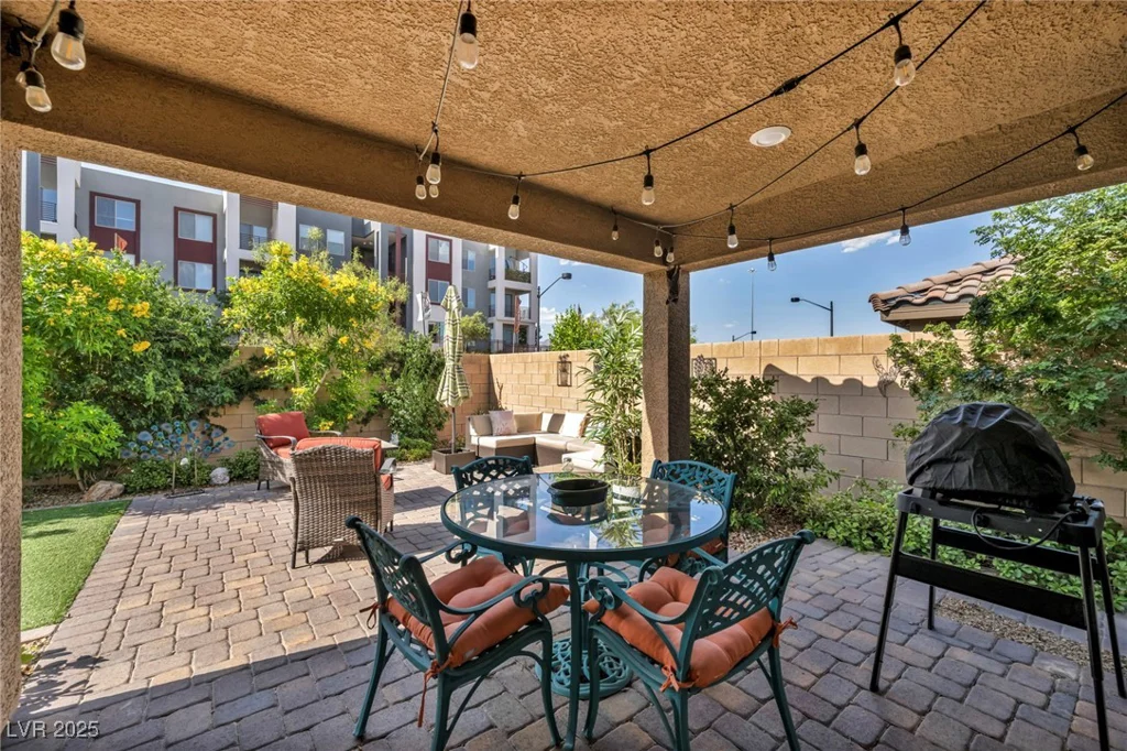 8346 Vinamala, Las Vegas, NV 89149