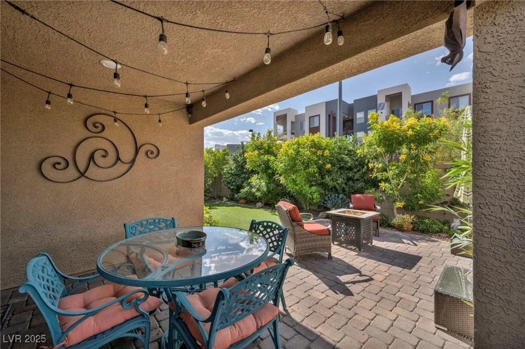 8346 Vinamala, Las Vegas, NV 89149