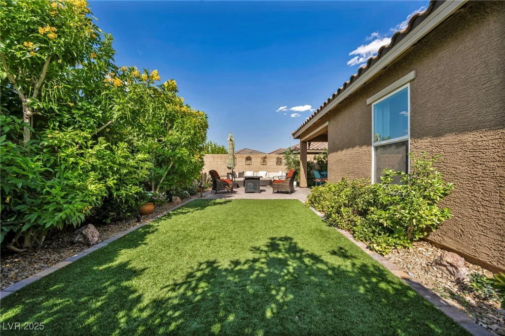 8346 Vinamala, Las Vegas, NV 89149