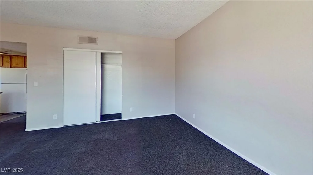 1920 Lirio, Las Vegas, NV 89108