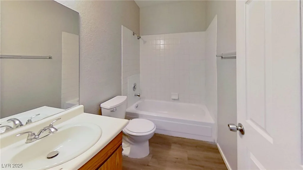 1920 Lirio, Las Vegas, NV 89108