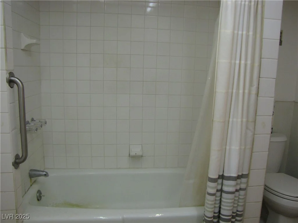 4950 Burnham, Las Vegas, NV 89119